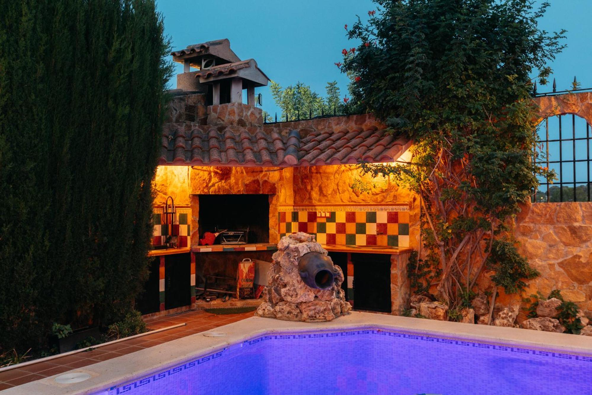Chalet, Villa Rodeada De Naturaleza Piscina A Doce Klm De Valencia Y 7 Del Aeropuerto Exterior photo